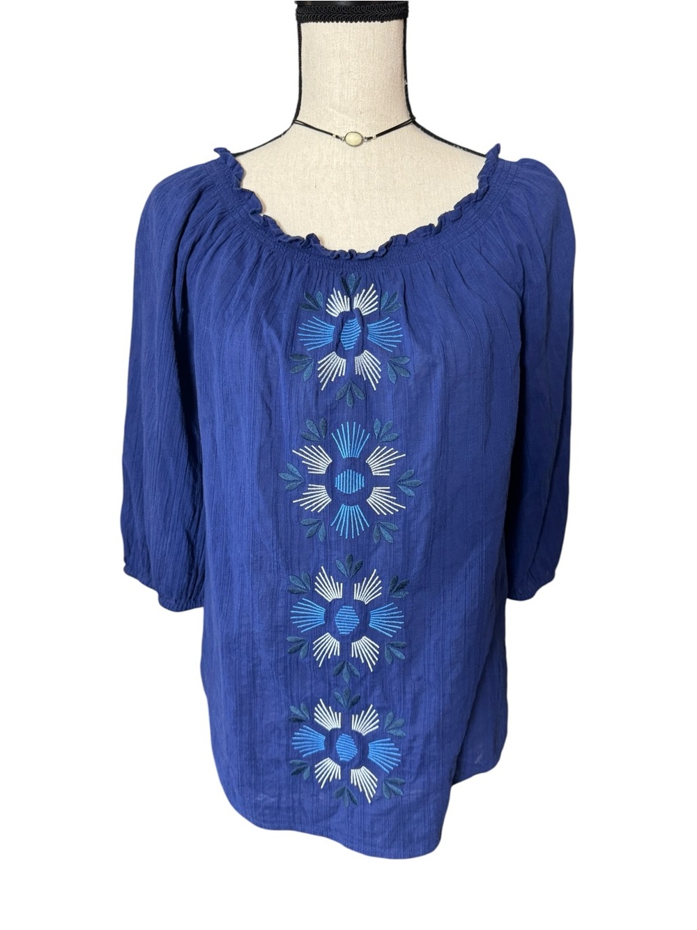 Tommy Bahama Blue Embroidered Peasant Blouse Small Boho Off Shoulder Top